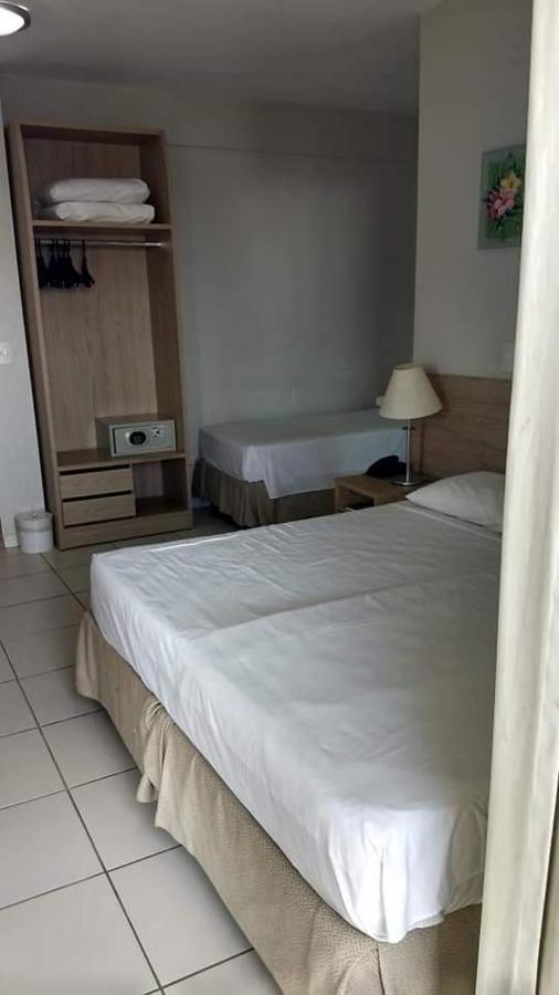 Golden Dolphin 3Pessoas Com Piscinas Termais Mais Toalhas E Roupas De Cama Lencois Travesseiros Fronhas Limpeza Do Check In Impostos E Taxas Ja Incluso Atencao A Hospedagem Podera Ocorrer No Express Ou Grand Hotel,Conforme A Disponibilidade De Apto Caldas Novas Εξωτερικό φωτογραφία